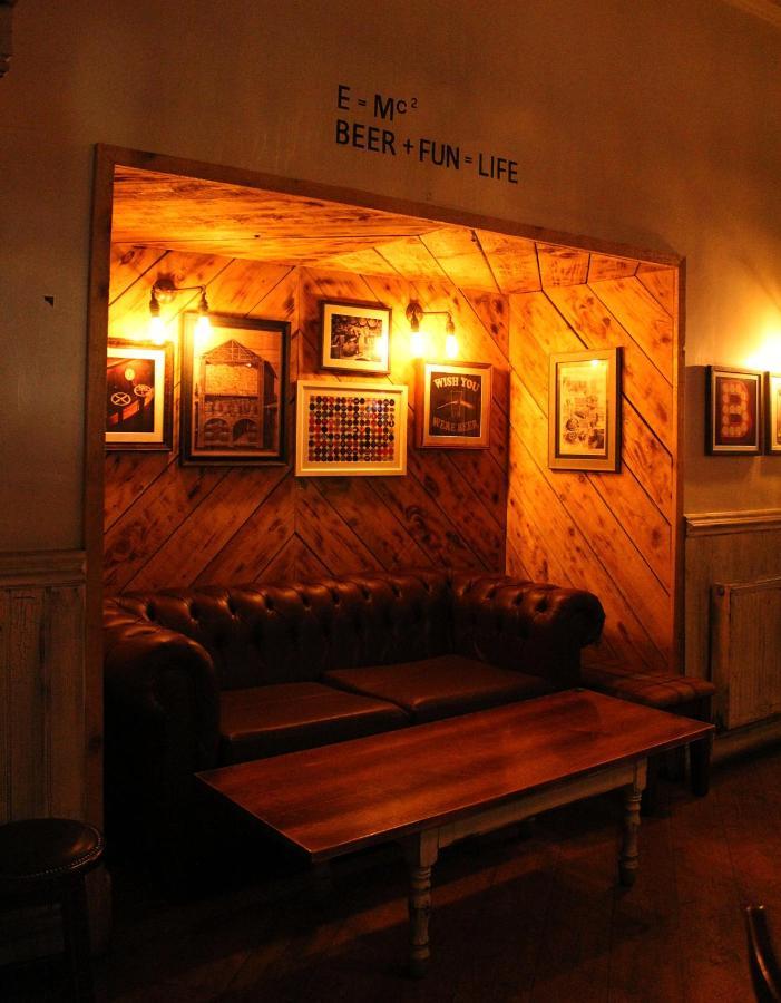 Black Lion Hotel Manchester Salford  Ngoại thất bức ảnh