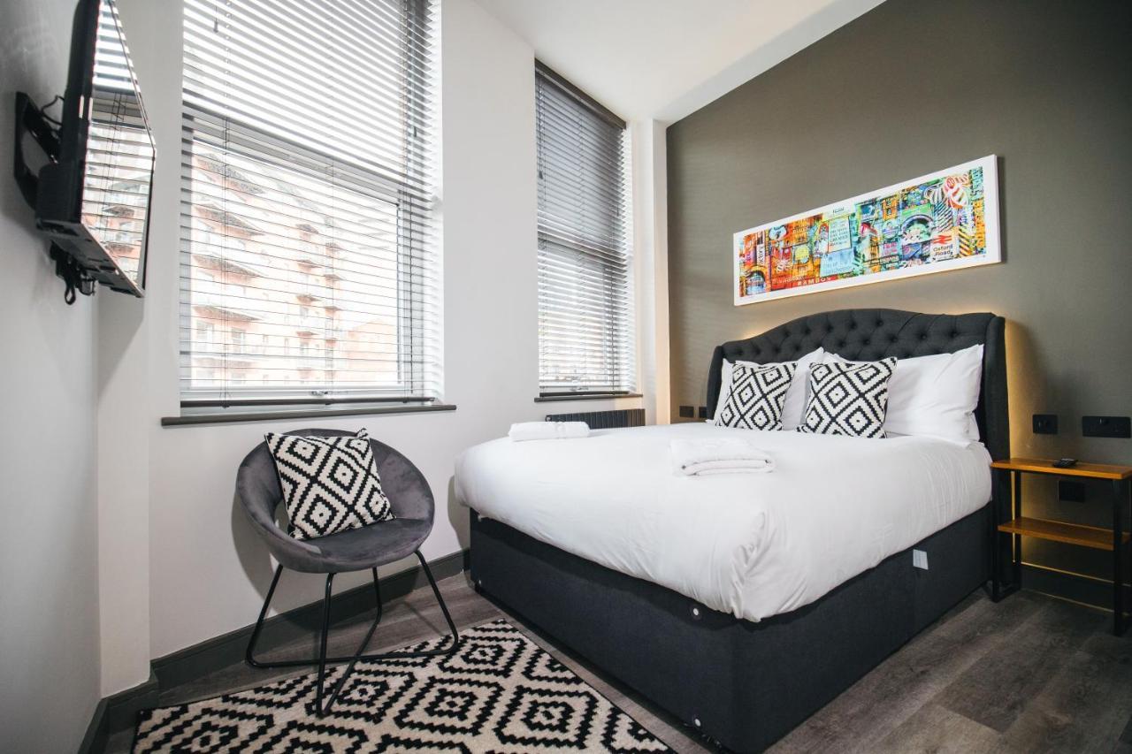Black Lion Hotel Manchester Salford  Ngoại thất bức ảnh